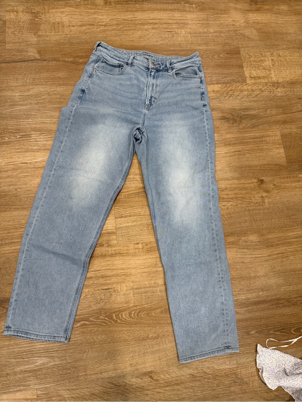 American Eagle Outfitters Light Blue Denim Jeans